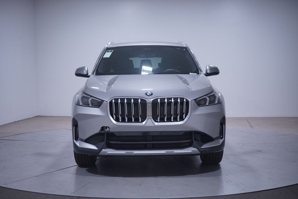 2025 BMW X1 xDrive28i 4