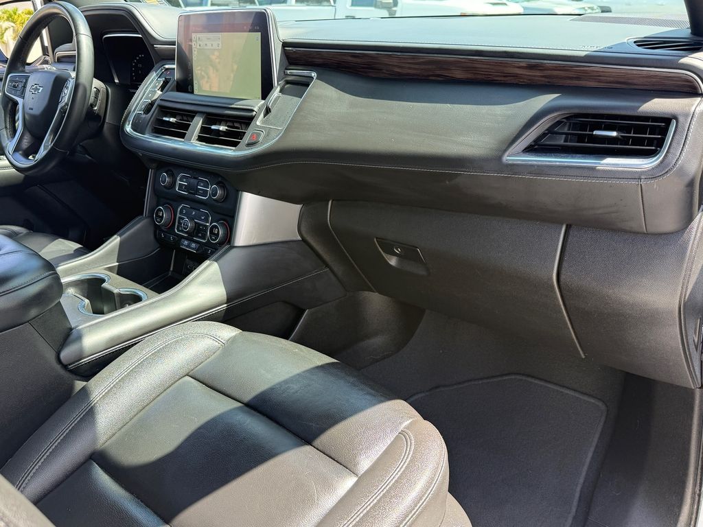 used 2023 Chevrolet Suburban car
