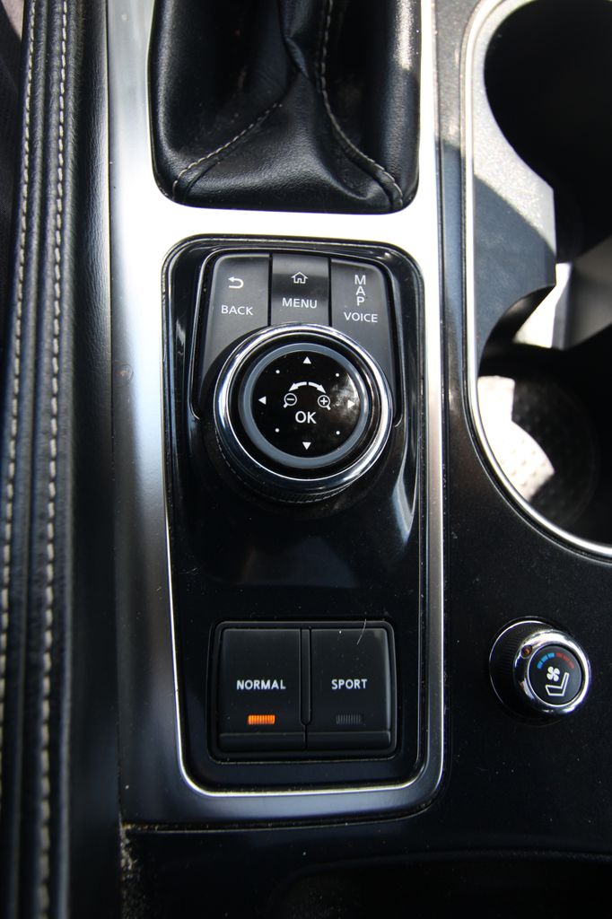 Used 2018 Nissan Maxima Sedan