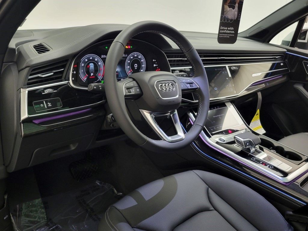 Thumbnail: 2026 Audi Q7 - 31