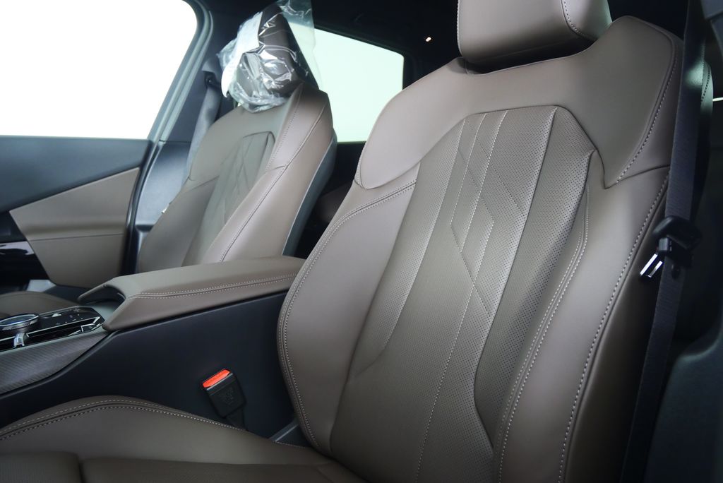 Thumbnail: 2026 BMW X3 - 10