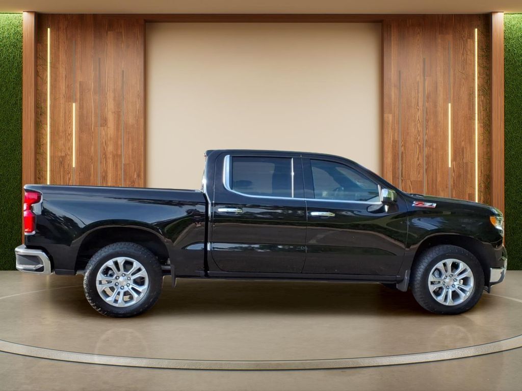 ChevroletSilverado 150033