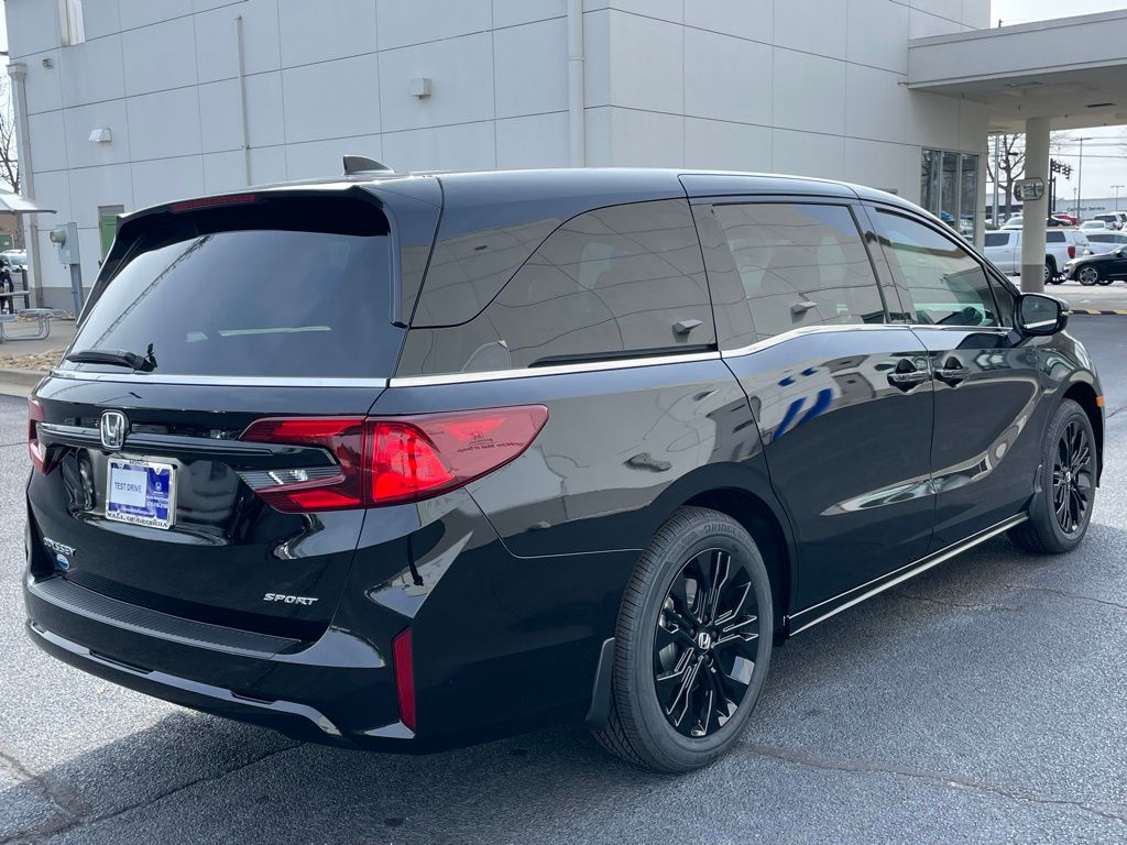 Thumbnail: 2026 Honda Odyssey - 6