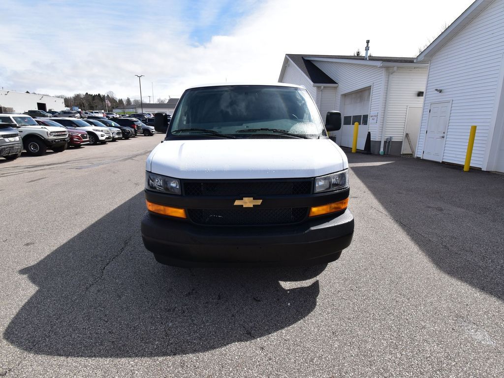 2026 Chevrolet Express Cargo 3500 RWD