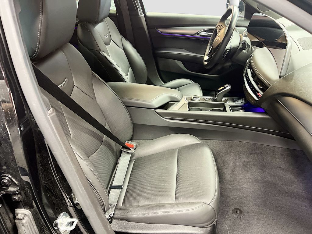 Used 2026 Black Raven Cadillac Premium Luxury image 30
