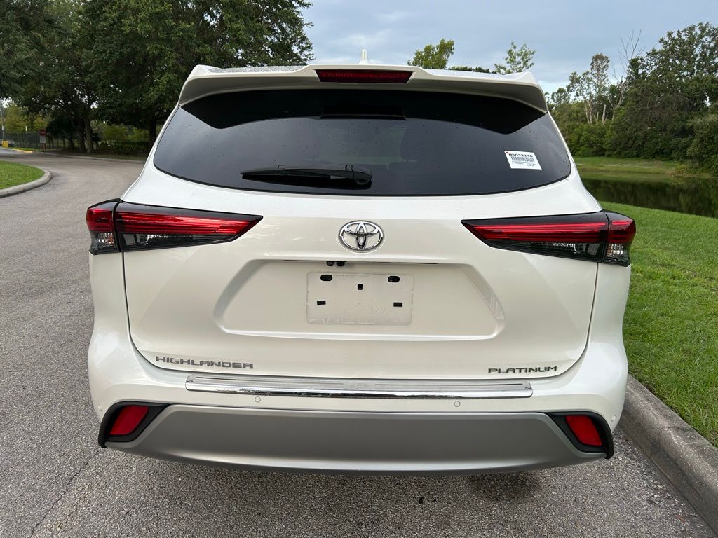 2021 Toyota Highlander Platinum 4