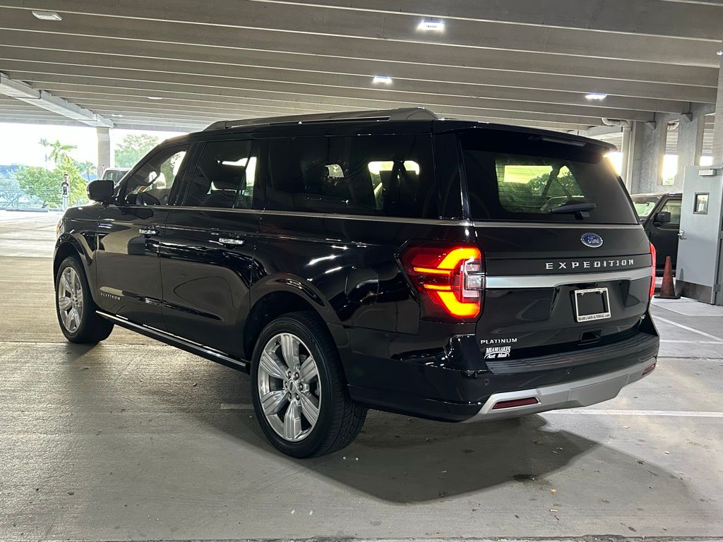 Used 2023 Agate Black Metallic Ford Platinum image 3