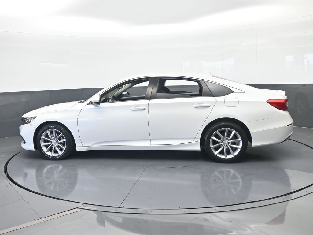Used 2021 White Honda LX image 3