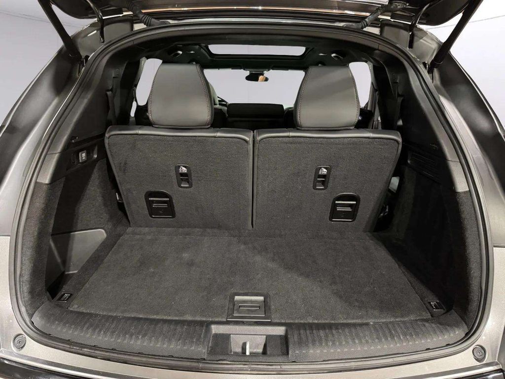 Used 2022 Liquid Carbon Metallic Acura A-Spec image 33