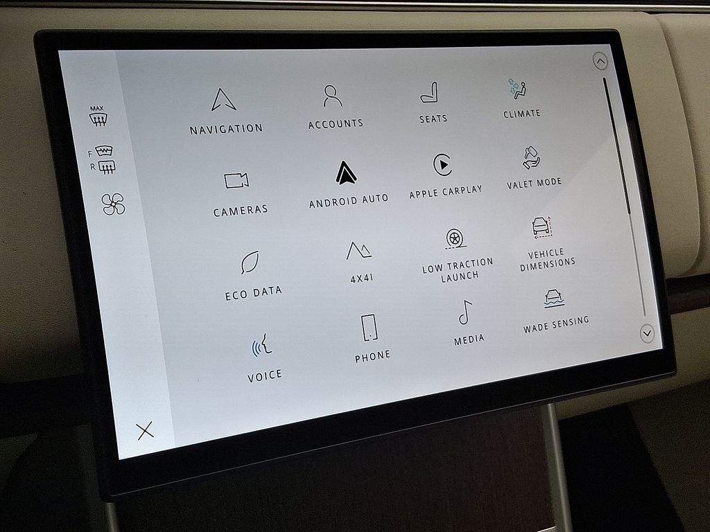 Thumbnail: 2026 Land Rover Range Rover - 19