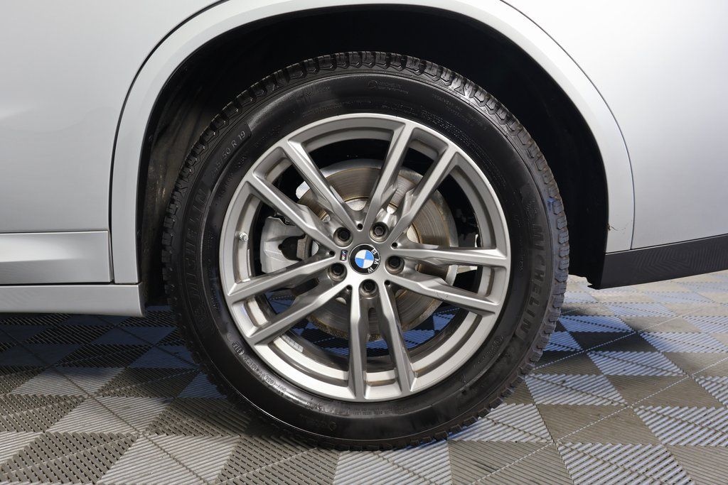 Thumbnail: 2020 BMW X4 - 16