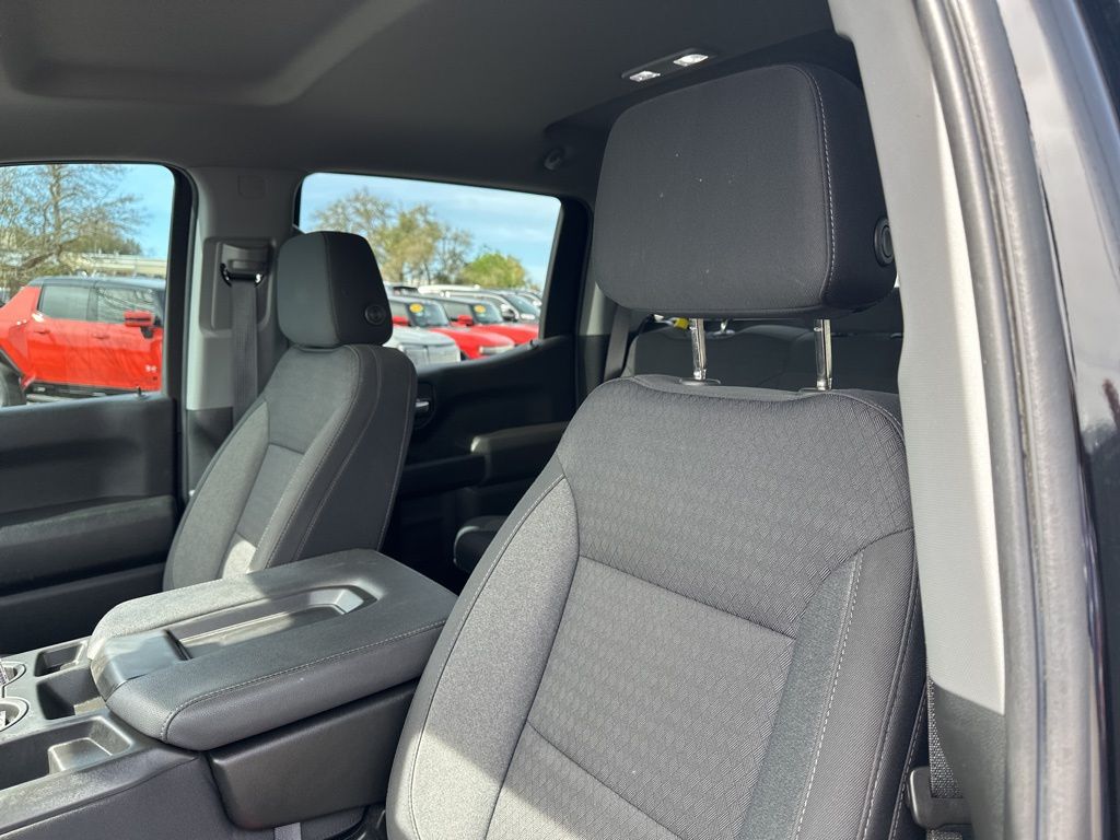 Used Car 2022 Chevrolet Silverado 1500  Custom For Sale Under $30,000 In Austin, Texas