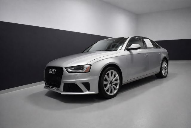 Ice Silver Metallic 2013 Audi A4 2.0T quattro Premium Plus AWD Sedan All-Wheel Drive 8-Speed Automatic