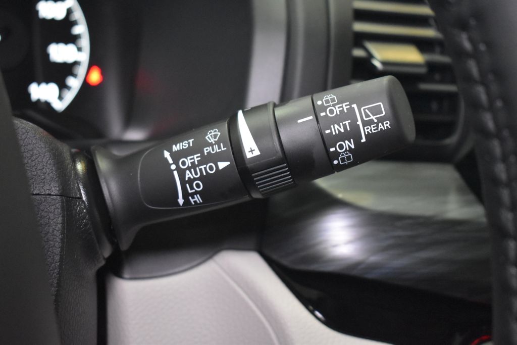 Thumbnail: 2026 Honda Odyssey - 17