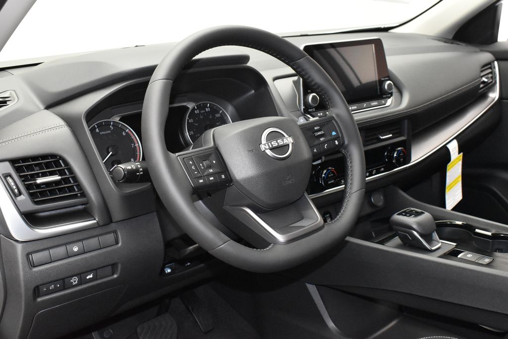 Thumbnail: 2026 Nissan Rogue - 15