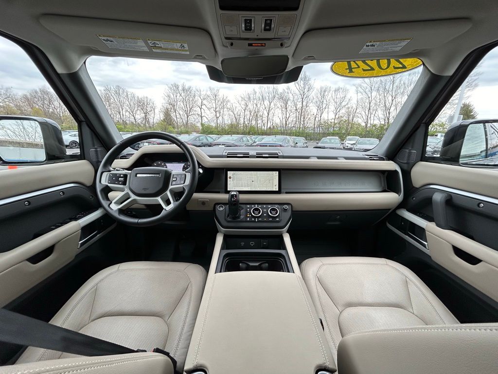 2024 Land Rover Defender 110 12