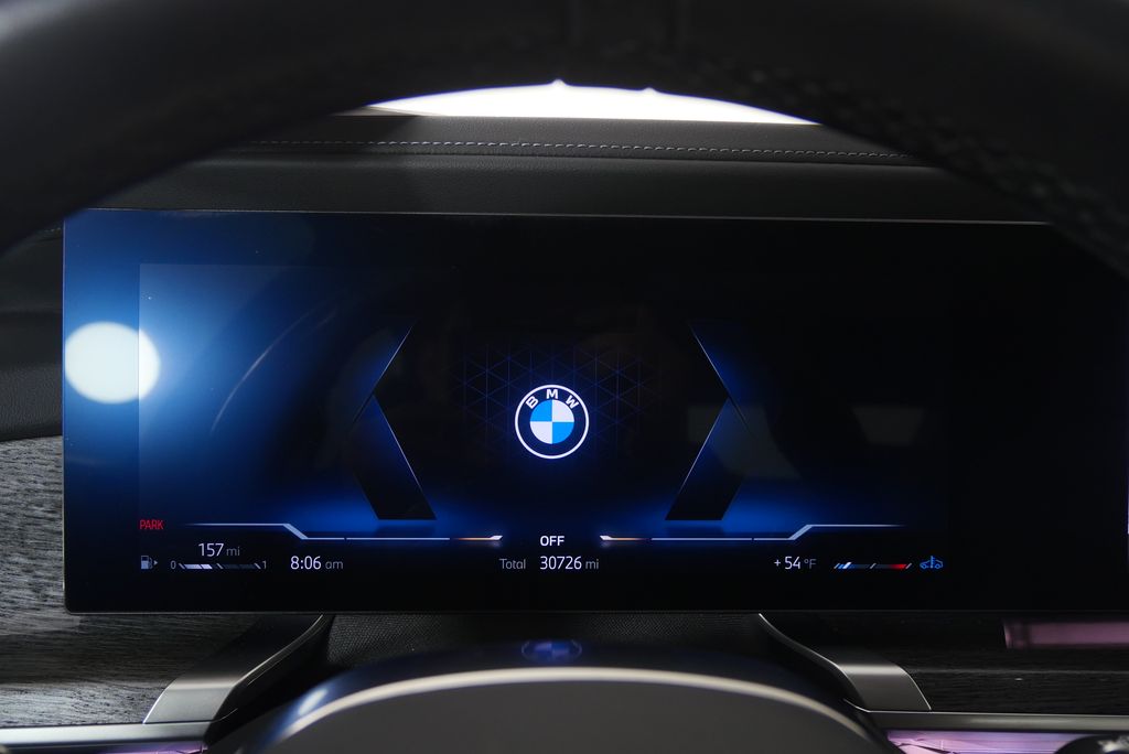 Thumbnail: 2023 BMW 7 Series - 23