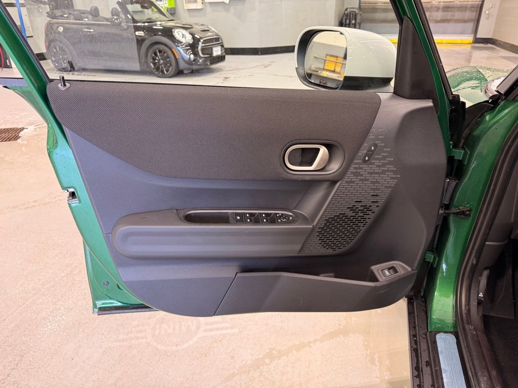 Thumbnail: 2026 MINI Cooper - 10