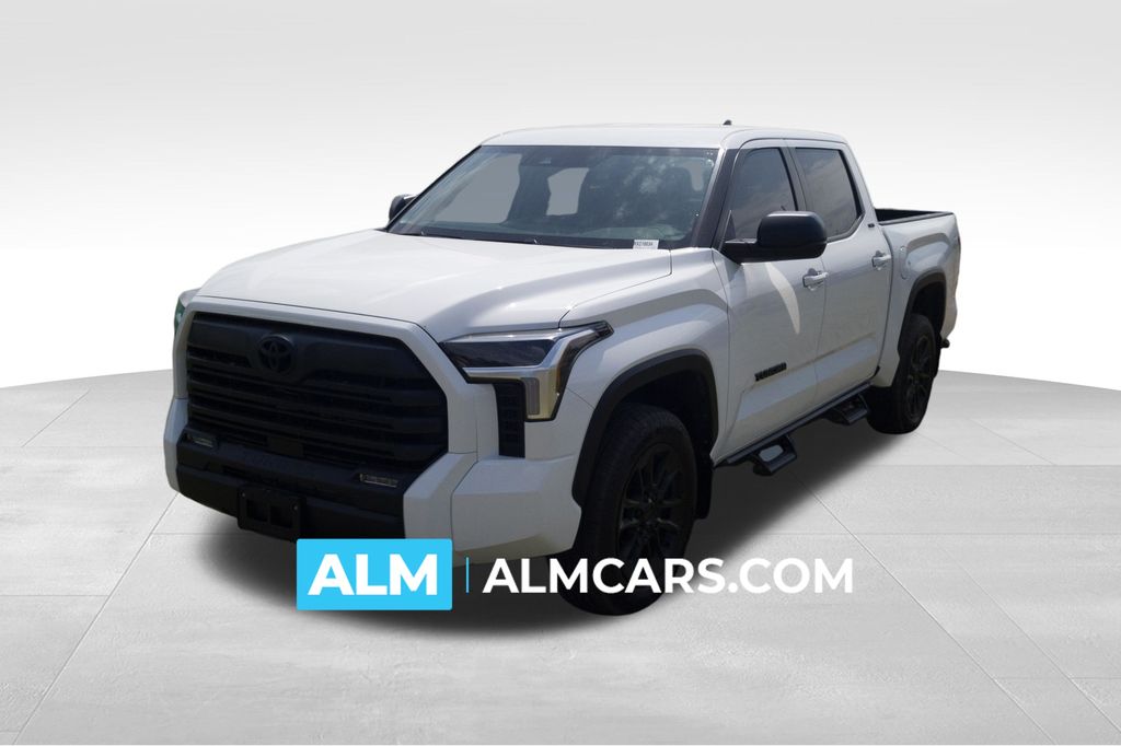2024 Toyota Tundra SR5