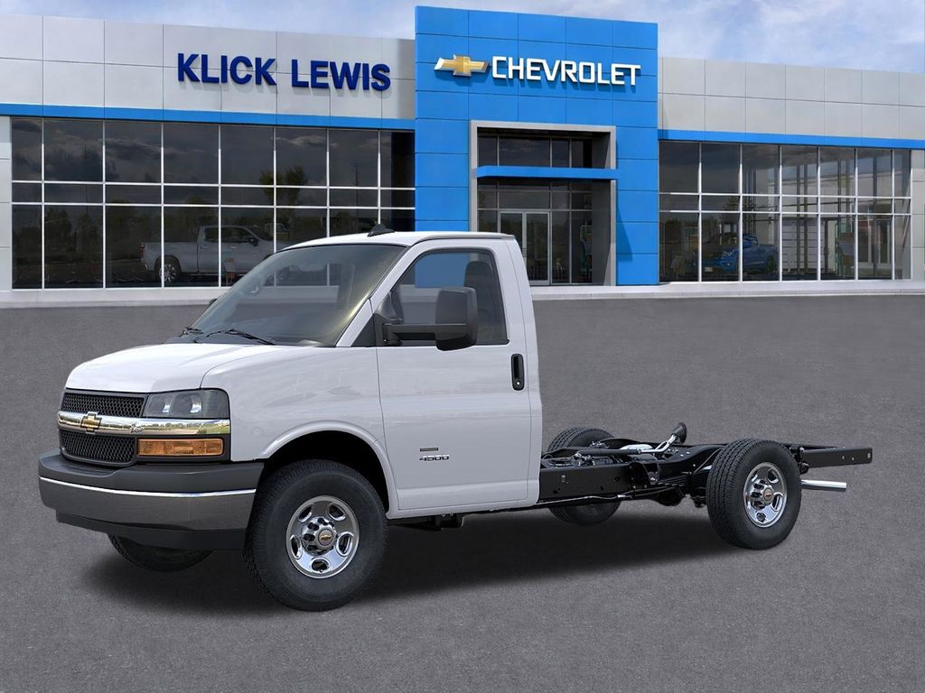 2026 Chevrolet Express 3500 Work Van White at Klick Lewis Buick Chevrolet