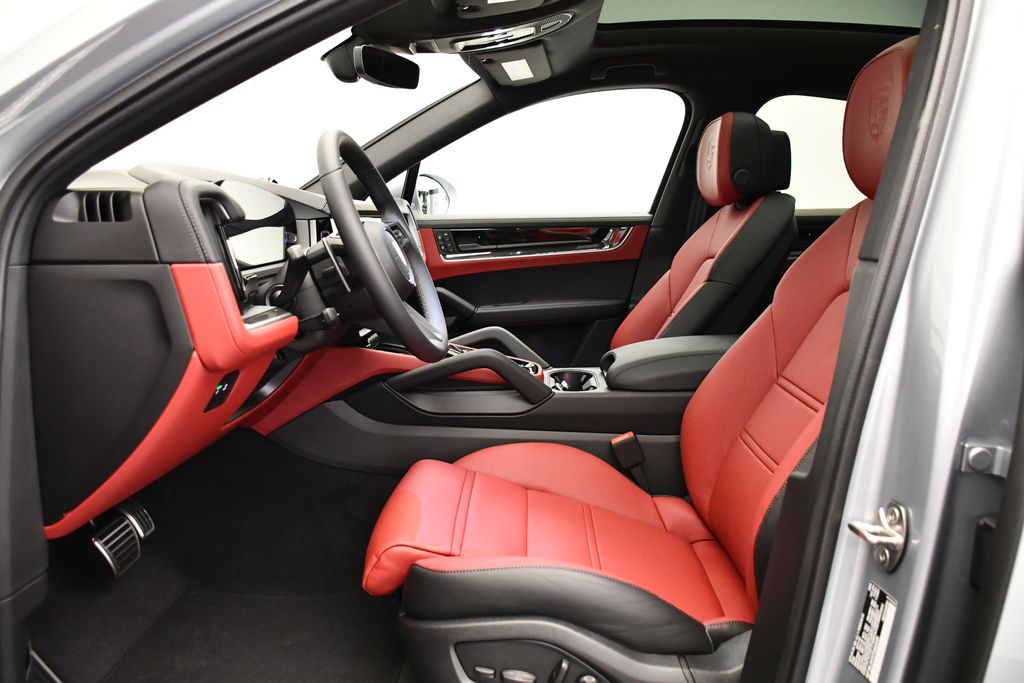 Thumbnail: 2026 Porsche  - 5