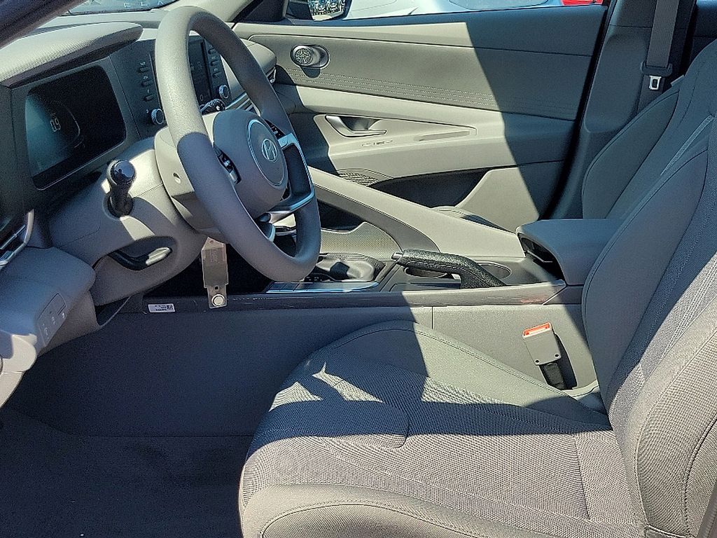 Thumbnail: 2025 Hyundai Elantra - 7