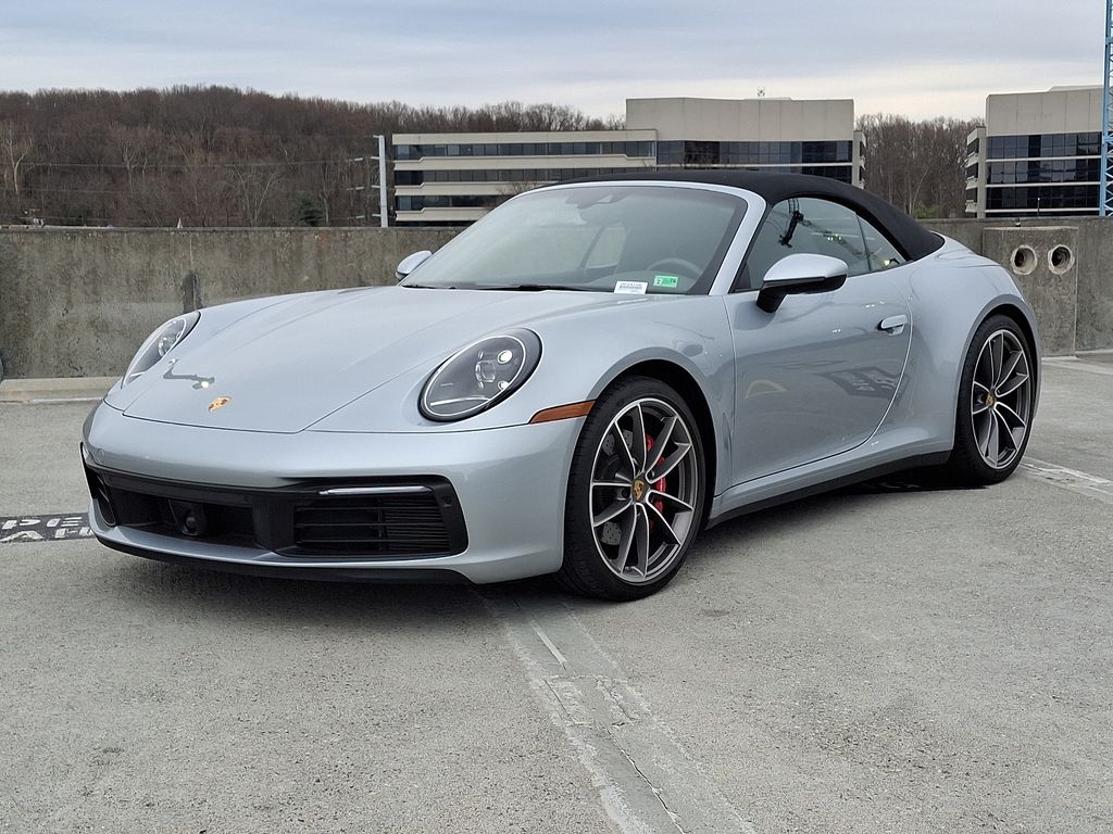 2020 Porsche 911 Carrera S -
                Vienna, VA