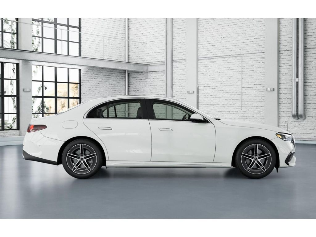 Thumbnail: 2025 Mercedes-Benz E-Class - 16