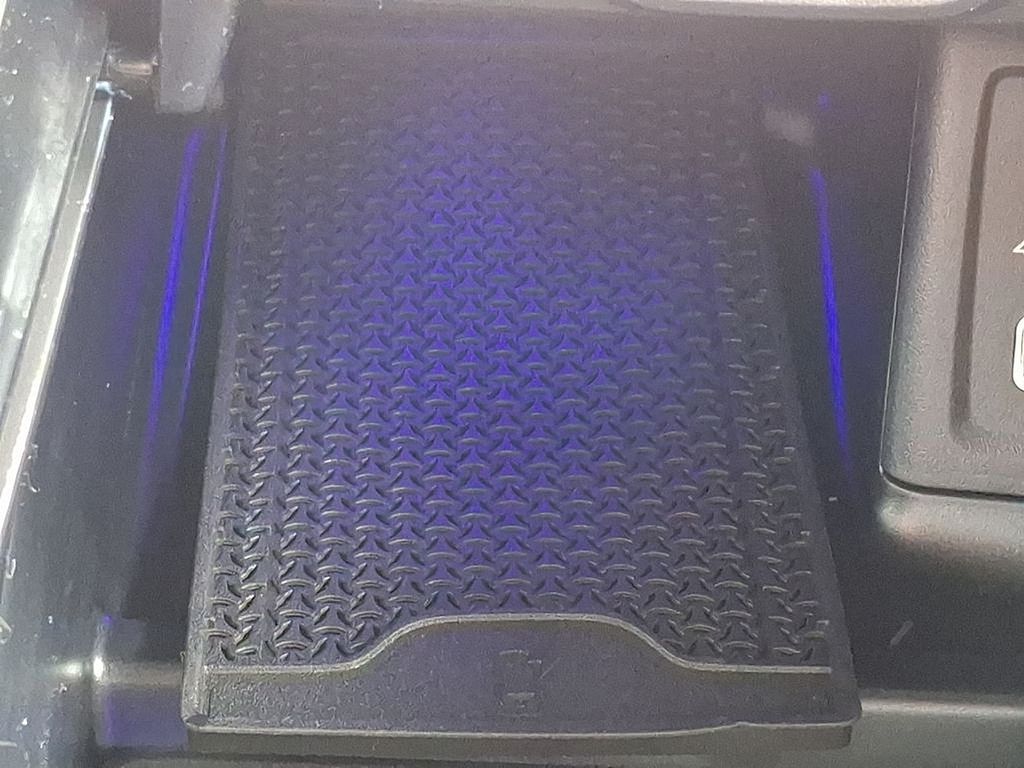 Thumbnail: 2025 Mercedes-Benz GLC - 17