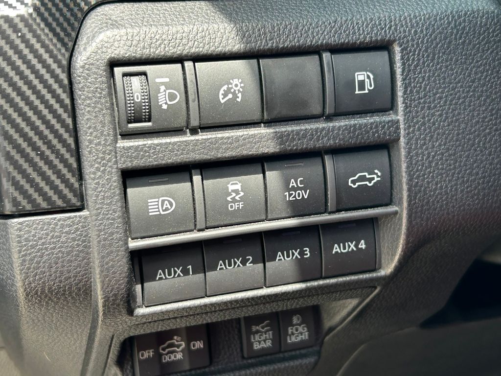 Used 2025 Toyota Tacoma Hybrid Truck