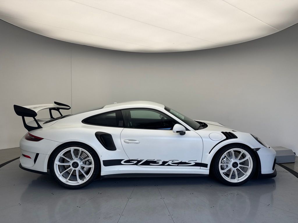 Thumbnail: 2019 Porsche 911 - 23