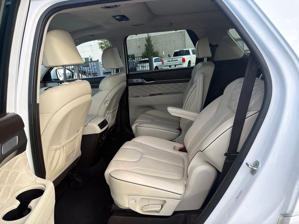 Used 2020 White Hyundai Limited image 13