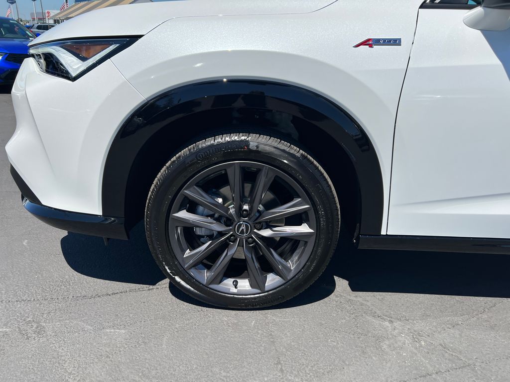 Thumbnail: 2025 Acura ADX - 5