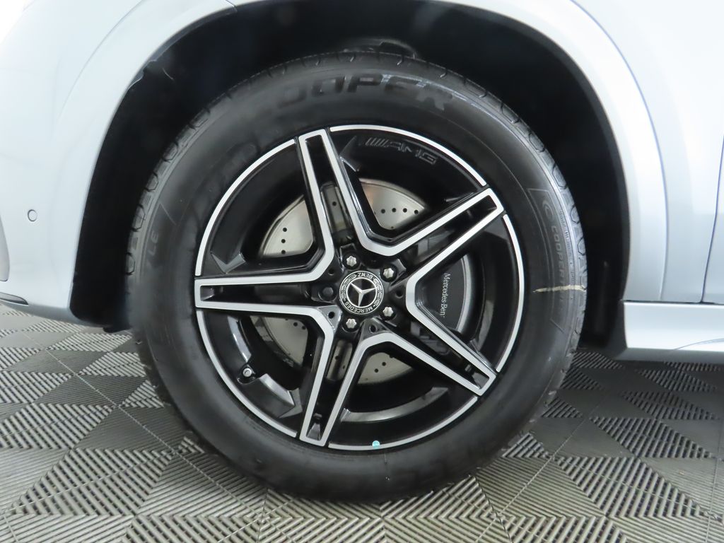 Thumbnail: 2026 Mercedes-Benz GLE - 32