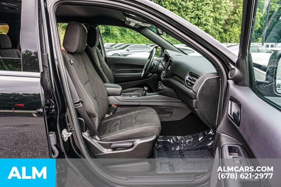 Used 2023 Black Dodge SXT image 23