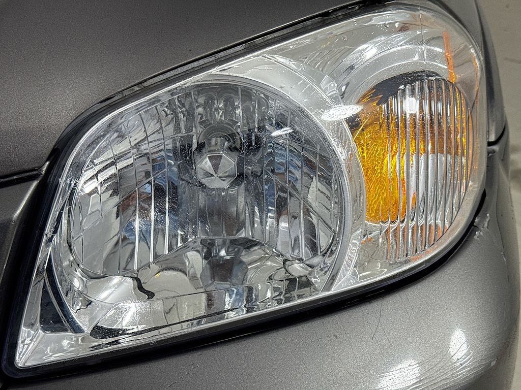 Used Car 2005 Mazda Tribute  S For Sale Under $10,000 In Austin, Texas