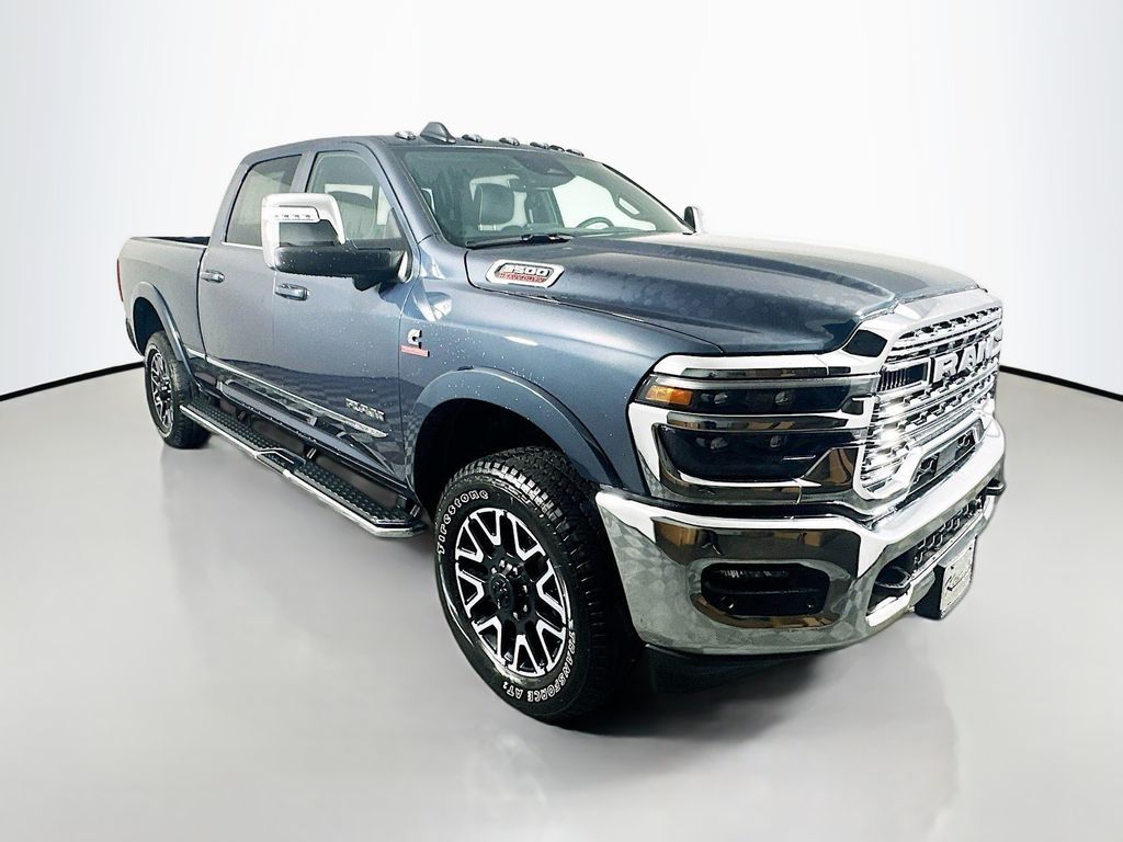 2025 RAM 3500 Limited Crew Cab 4WD