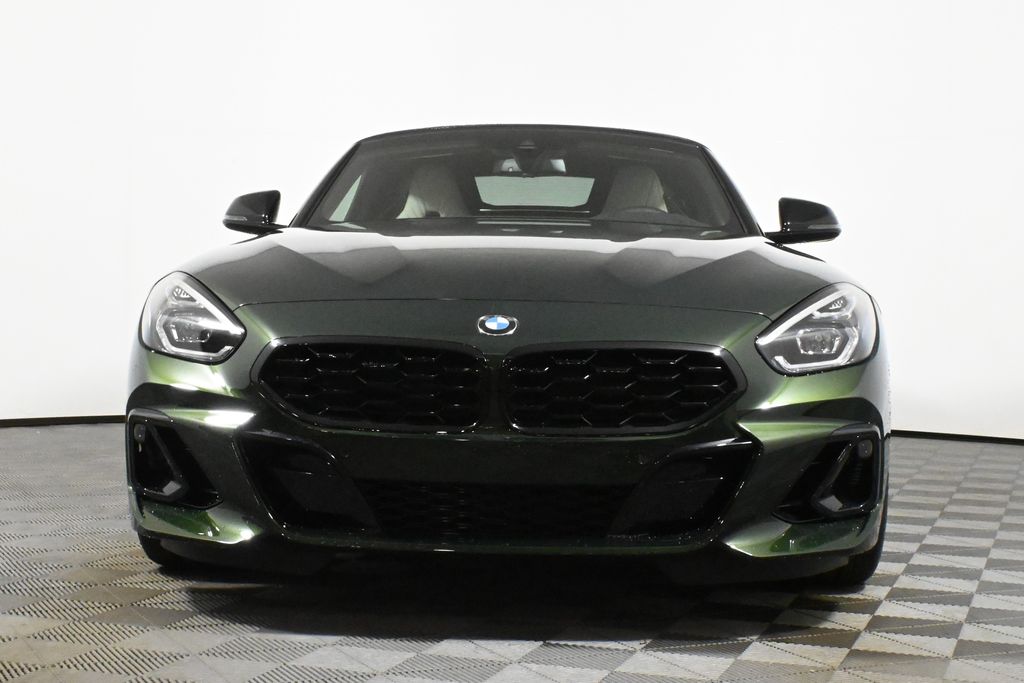 2025 BMW Z4 M40i 11