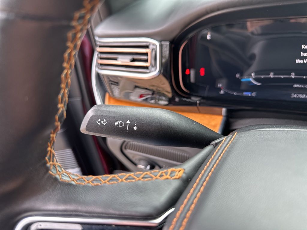 Used Car 2022 Jeep Grand Wagoneer  Series Iii For Sale Under $60,000 In Austin, Texas