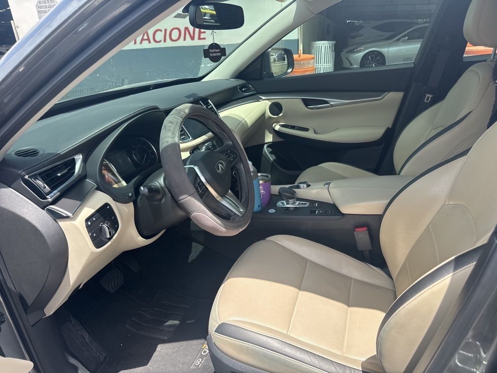 Thumbnail: 2022 INFINITI QX50 - 8