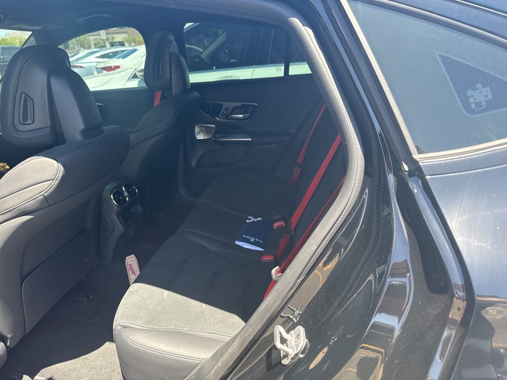 2025 Mercedes-Benz GLC 63 AMG 7