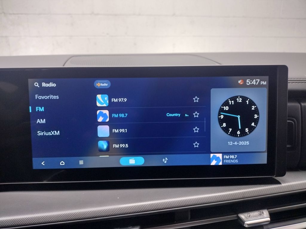 2026 Hyundai Santa Fe SE