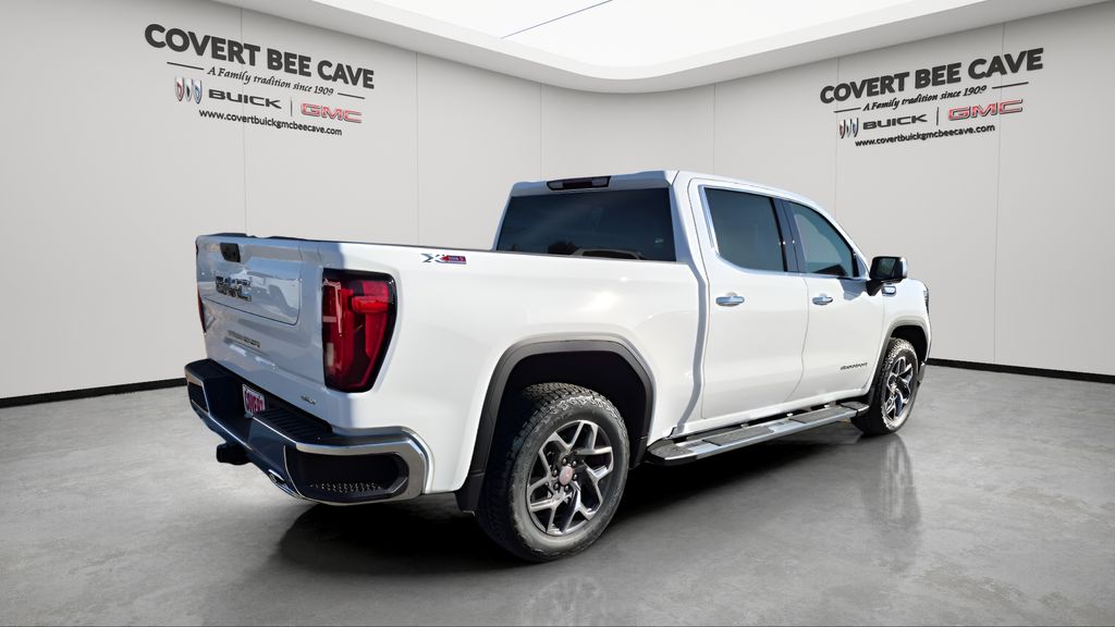 New 2026 White GMC SLT image 9