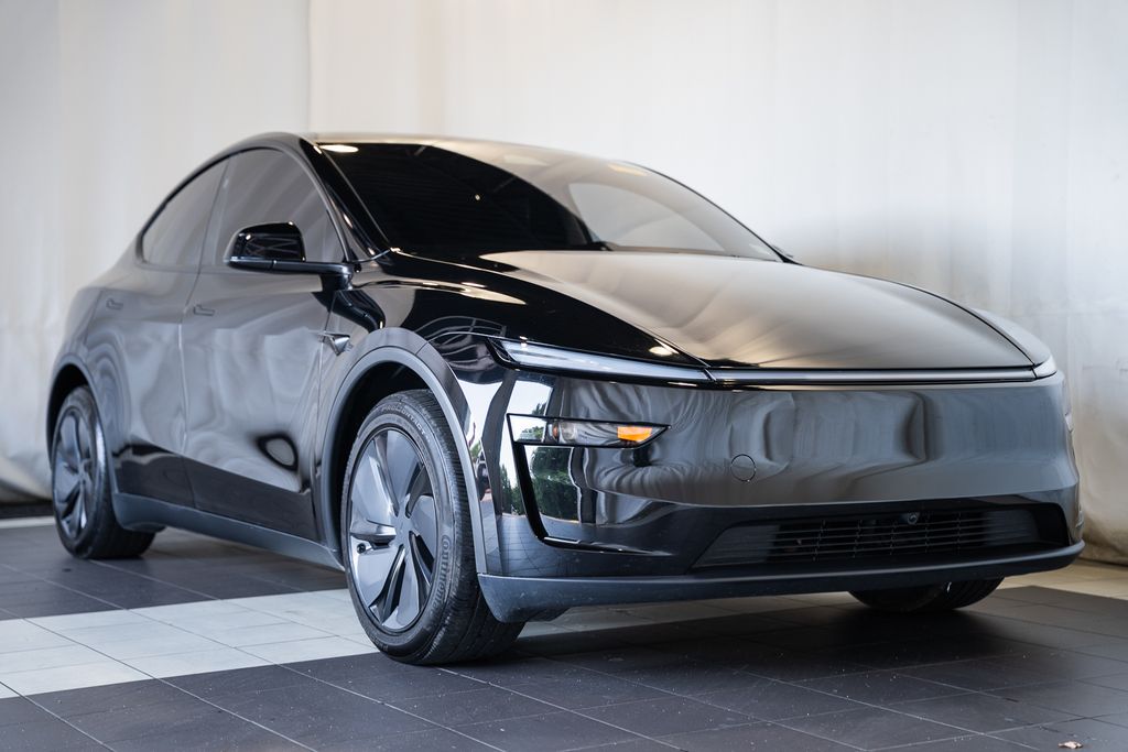 Solid Black 2026 Tesla Model Y Long Range AWD SUV / Crossover All-Wheel Drive 1-Speed Automatic