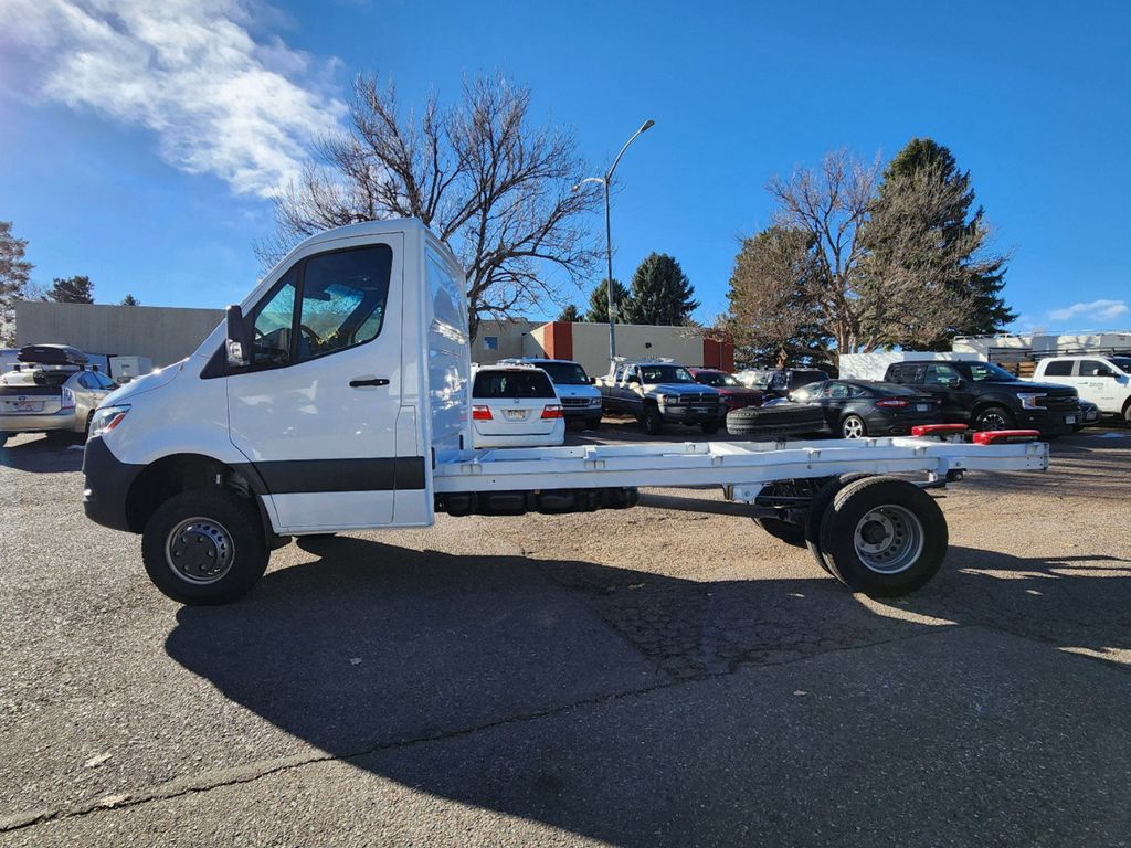 2023 Mercedes-Benz Sprinter 3500 Cab Chassis 170 WB 4