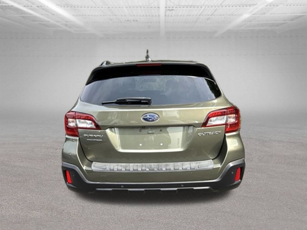 2019 Subaru Outback 2.5i Green at Klick Lewis Buick Chevrolet
