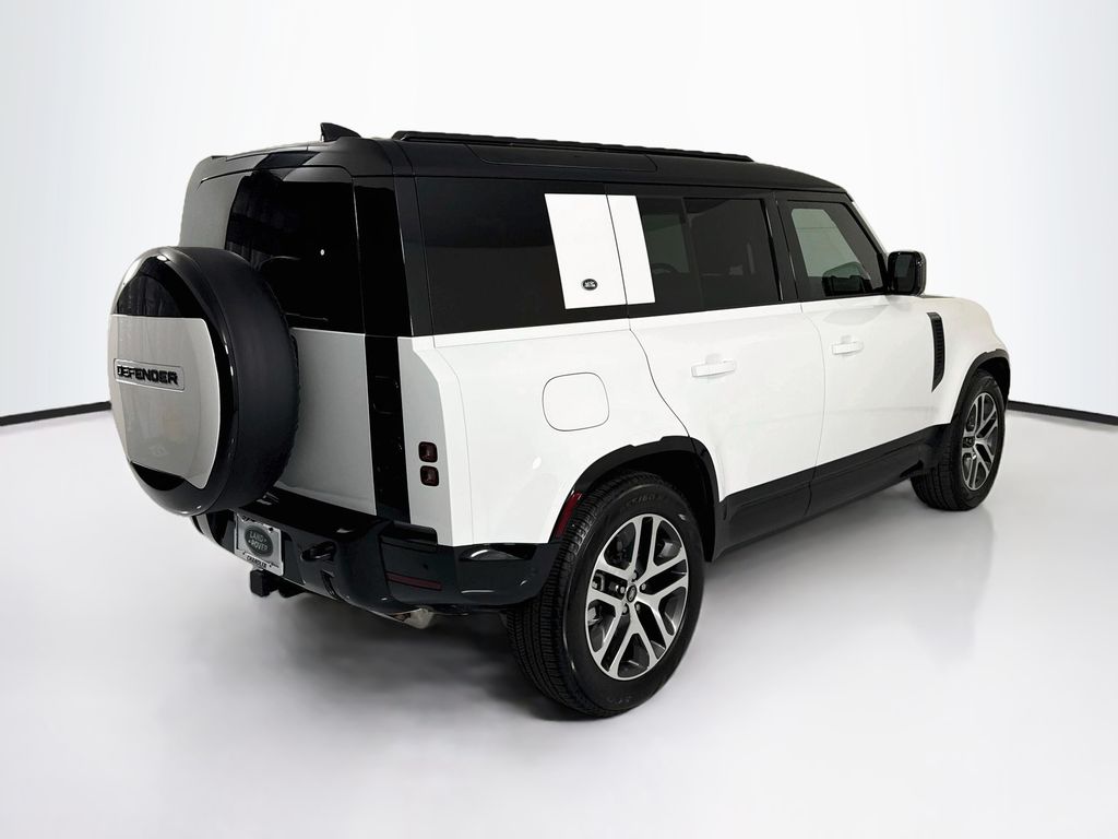 Thumbnail: 2024 Land Rover Defender - 5