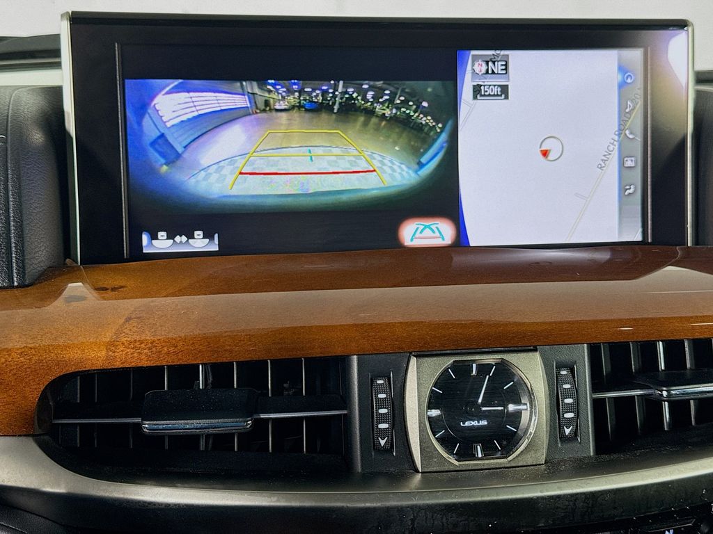 2019 Lexus LX 570 14