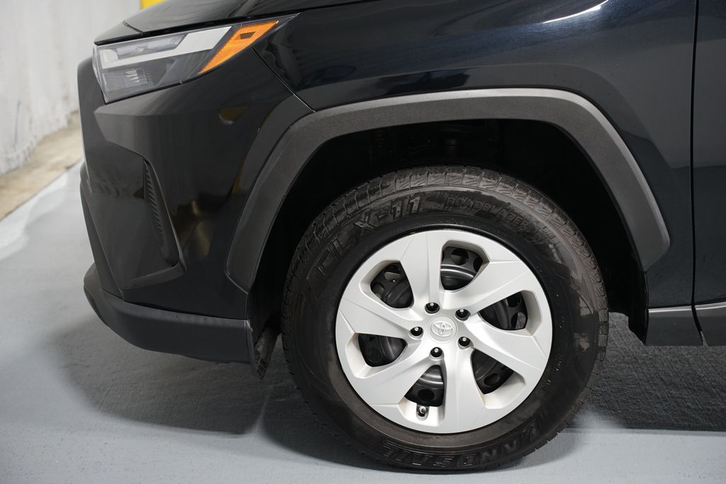 Thumbnail: 2023 Toyota RAV4 - 5