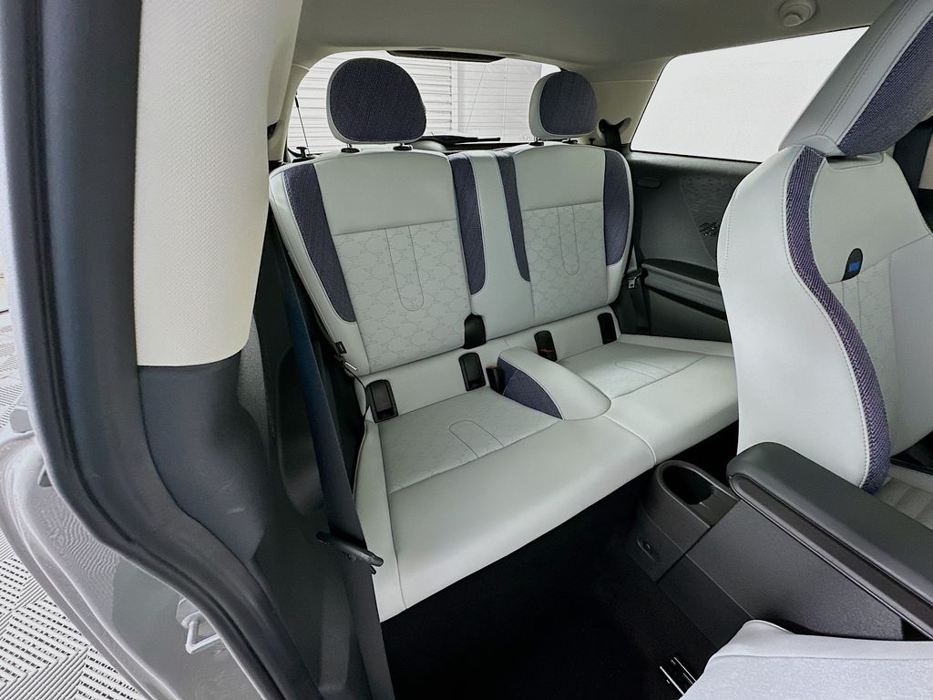 Thumbnail: 2025 MINI Cooper - 26